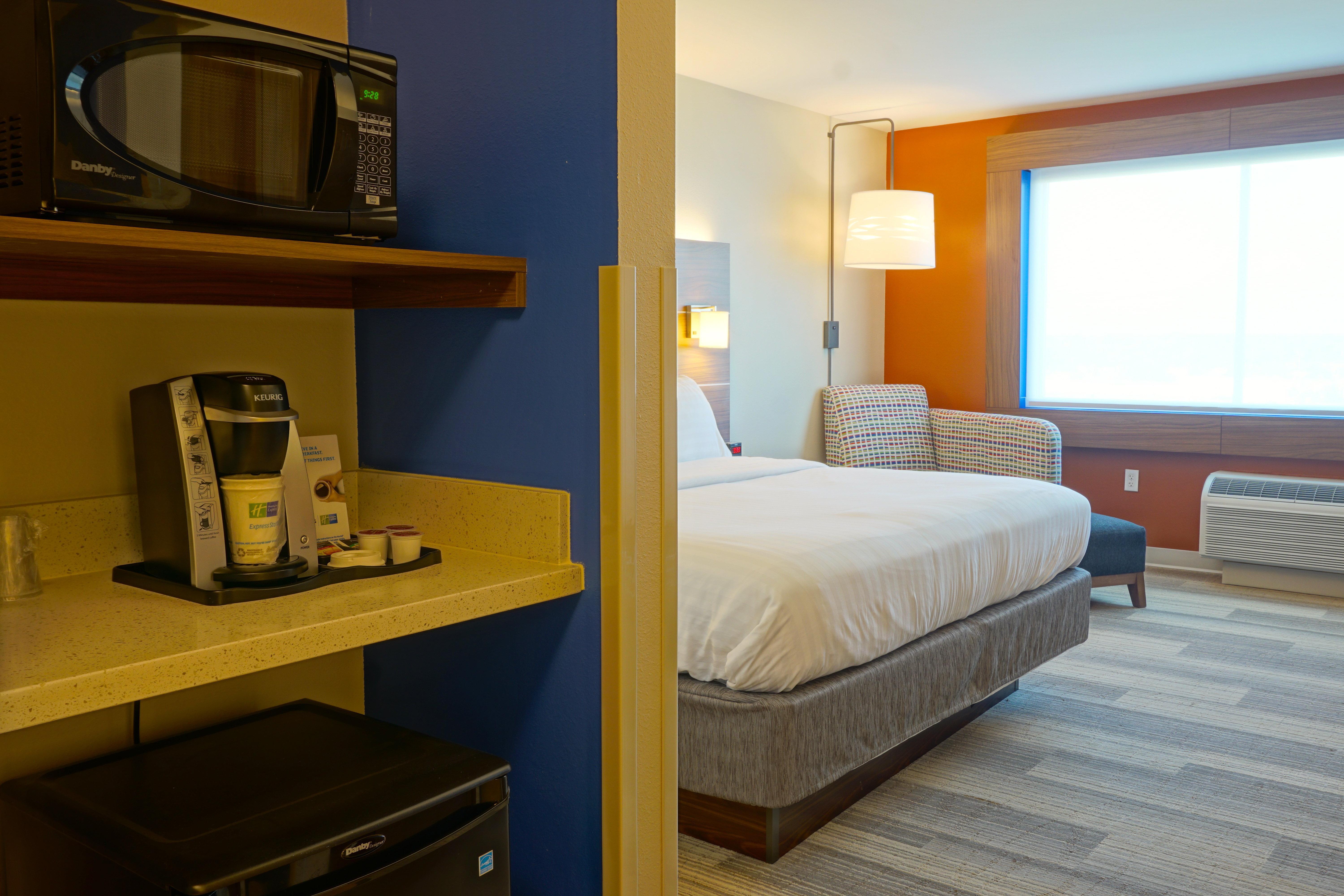 Holiday Inn Express & Suites Omaha - Millard Area By Ihg Eksteriør billede