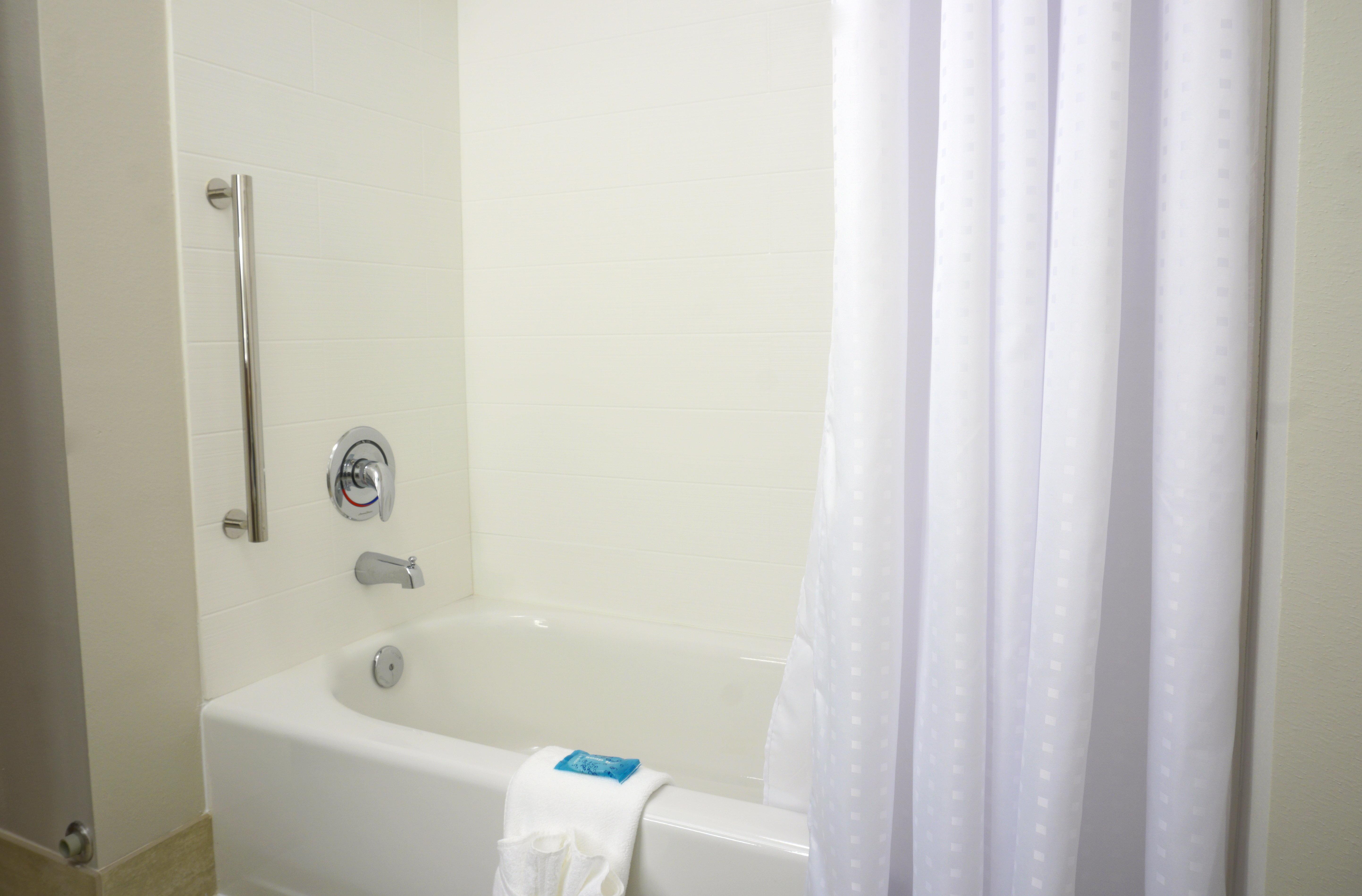 Holiday Inn Express & Suites Omaha - Millard Area By Ihg Eksteriør billede