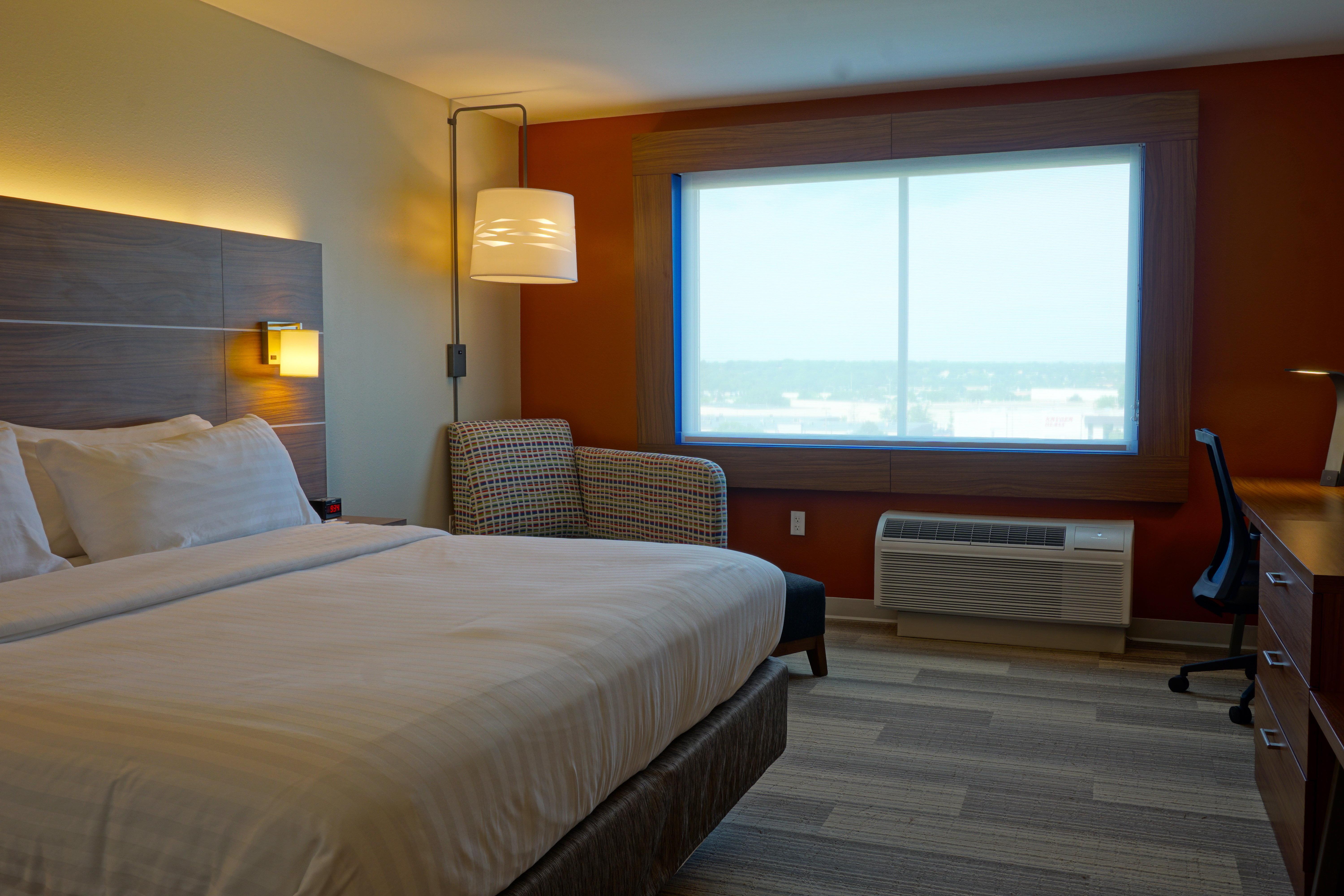 Holiday Inn Express & Suites Omaha - Millard Area By Ihg Eksteriør billede