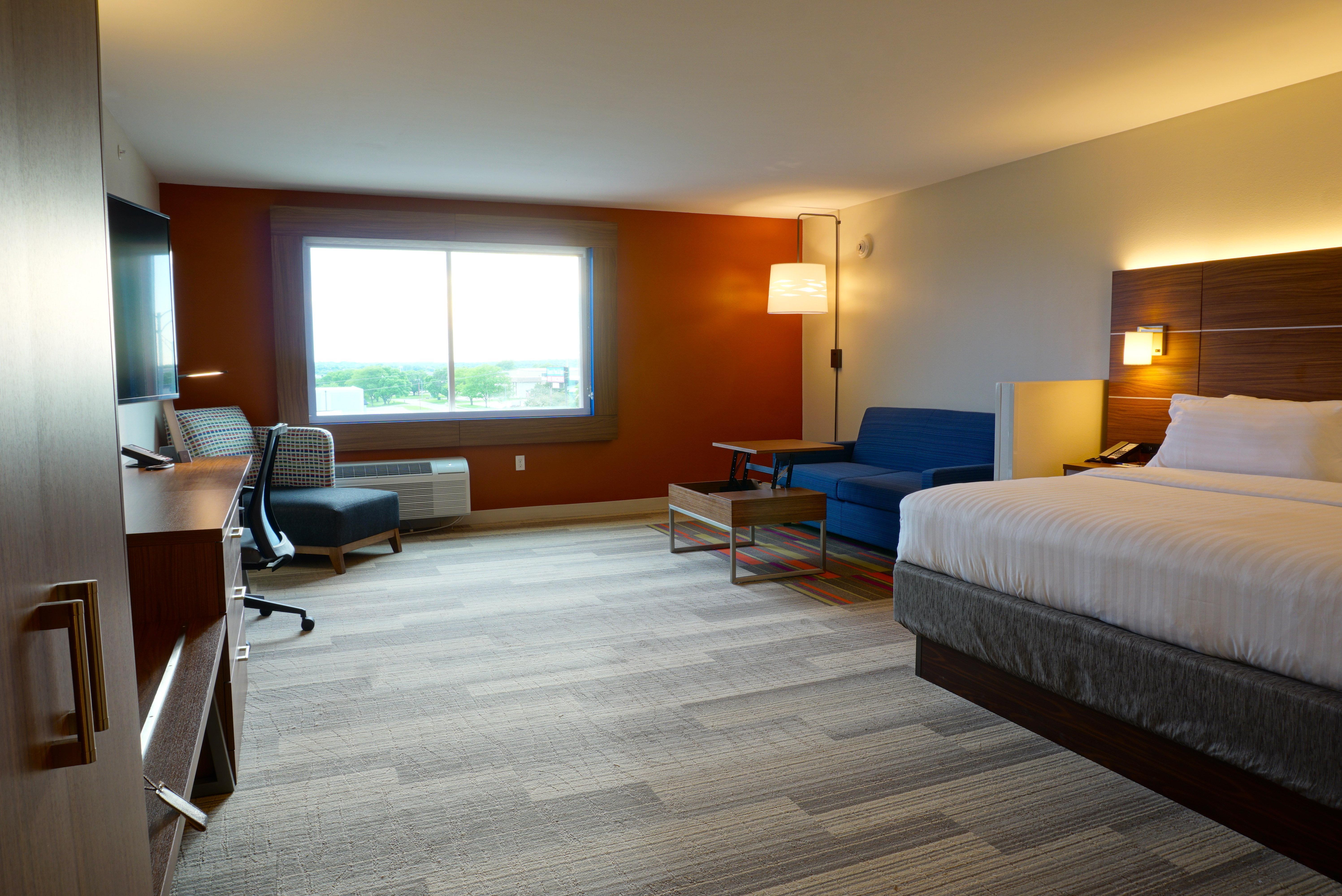 Holiday Inn Express & Suites Omaha - Millard Area By Ihg Eksteriør billede