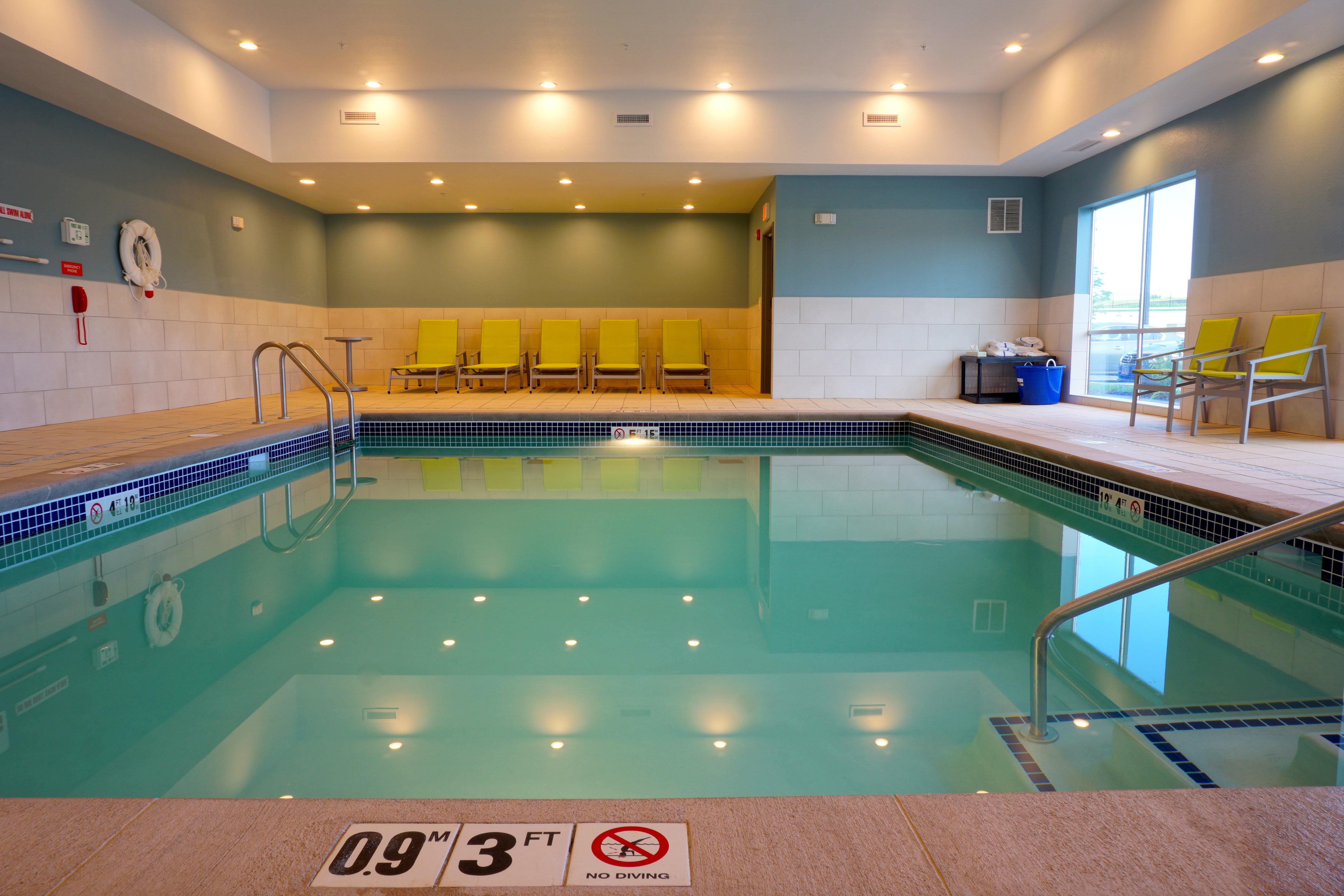 Holiday Inn Express & Suites Omaha - Millard Area By Ihg Eksteriør billede